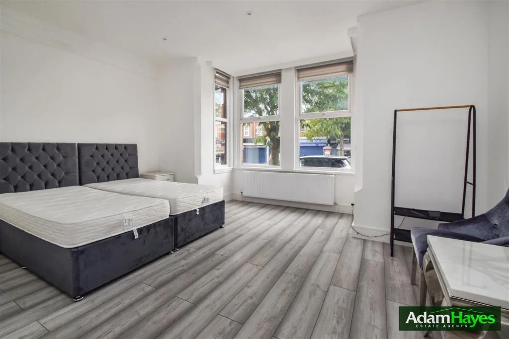 3 bedroom apartment for rent