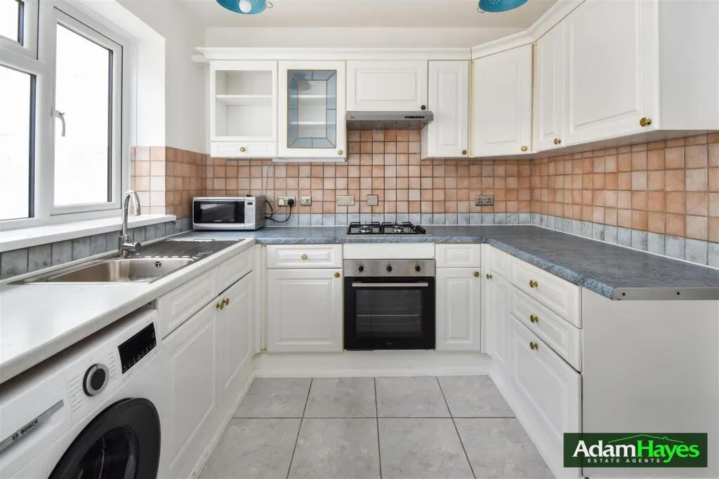 3 bedroom apartment for rent