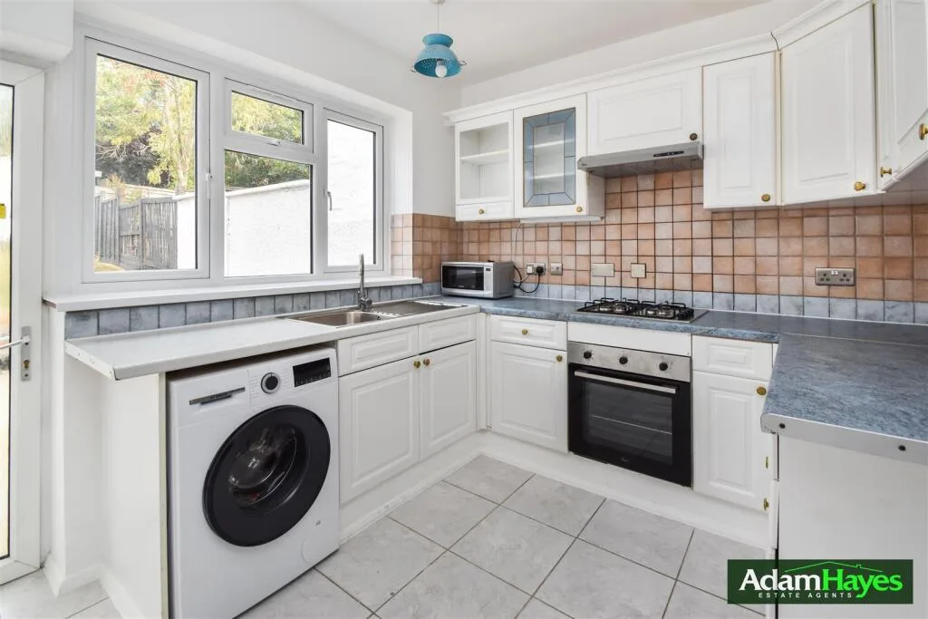 3 bedroom apartment for rent
