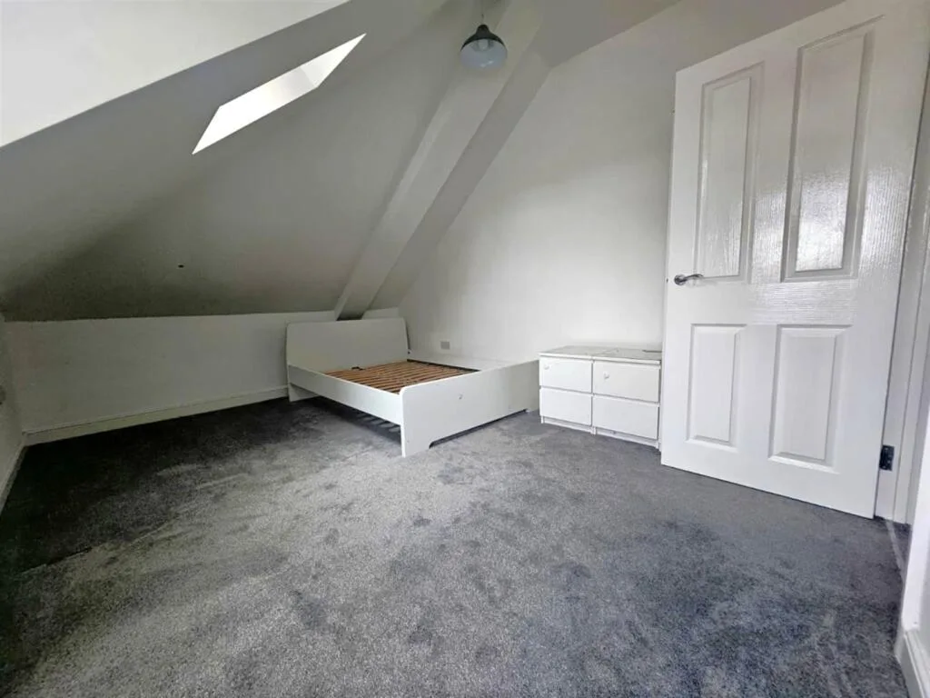 2 bedroom duplex for rent