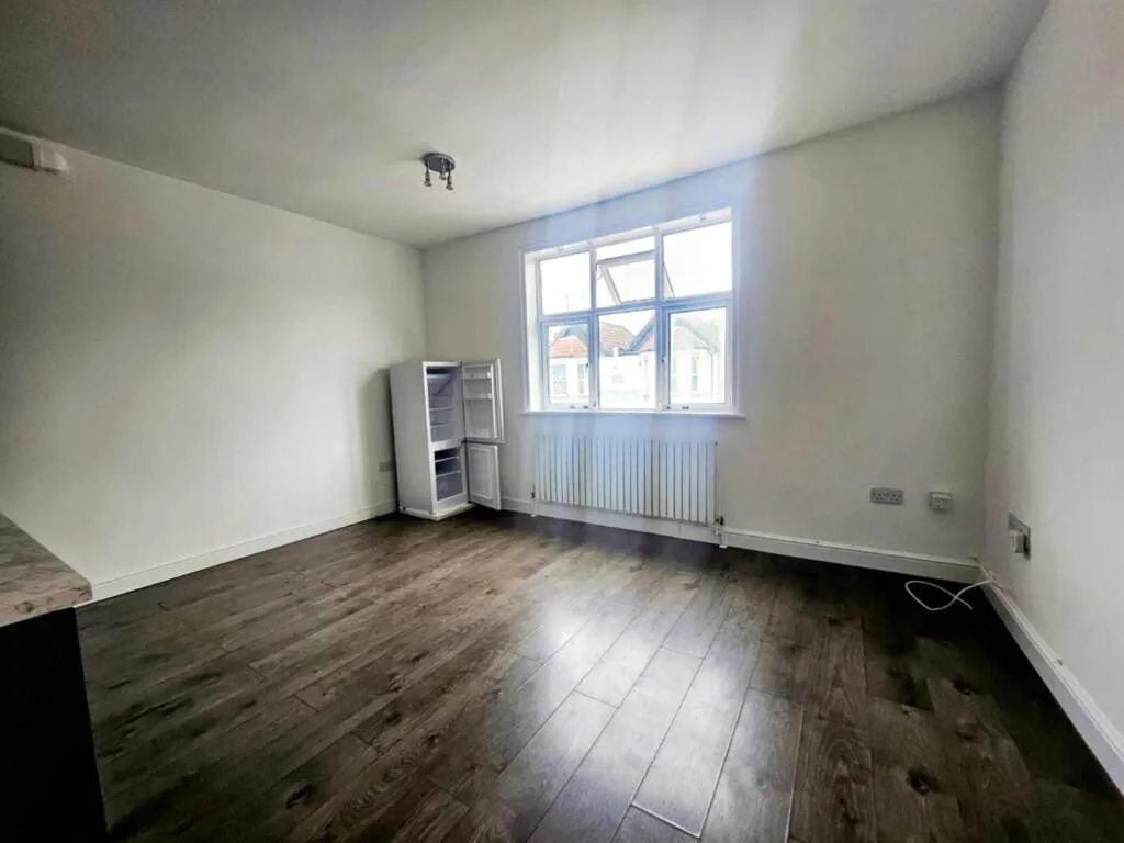 2 bedroom duplex for rent