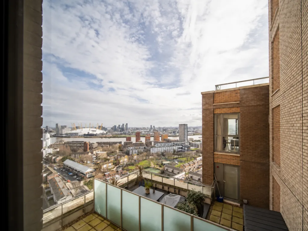 3 bedroom flat for rent