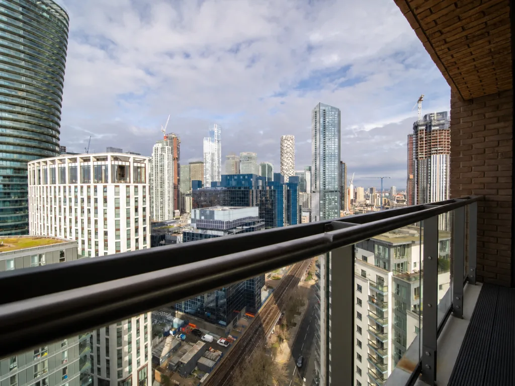 3 bedroom flat for rent