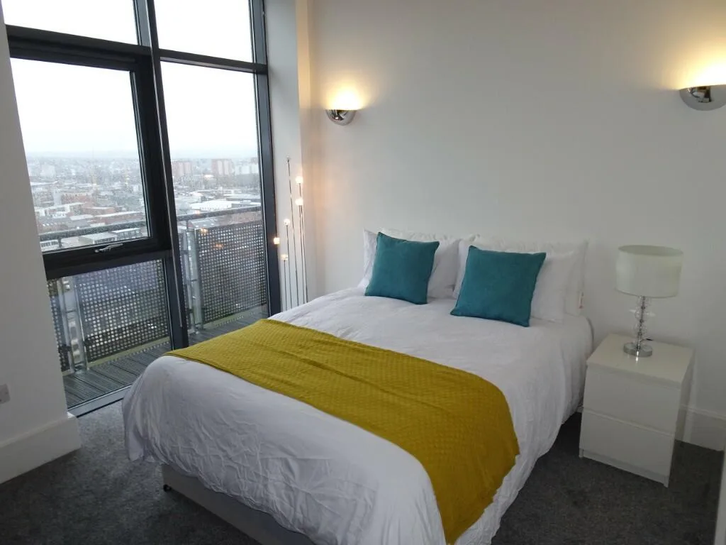2 bedroom penthouse for rent
