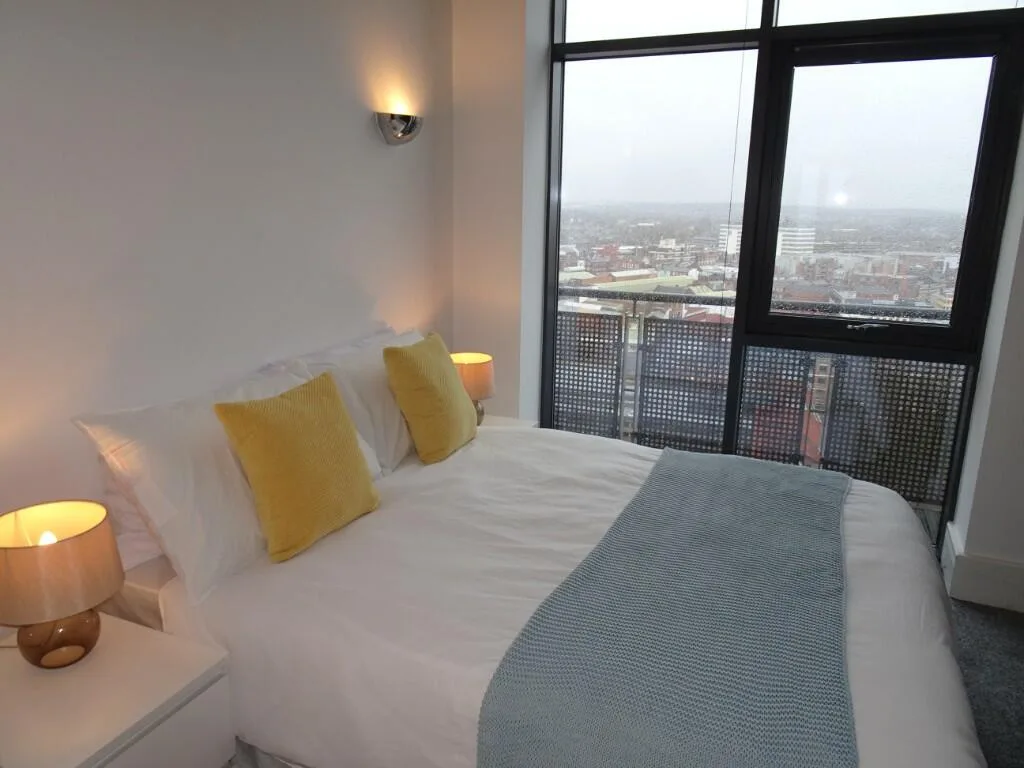 2 bedroom penthouse for rent