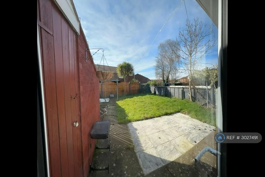1 bedroom semi-detached house for rent