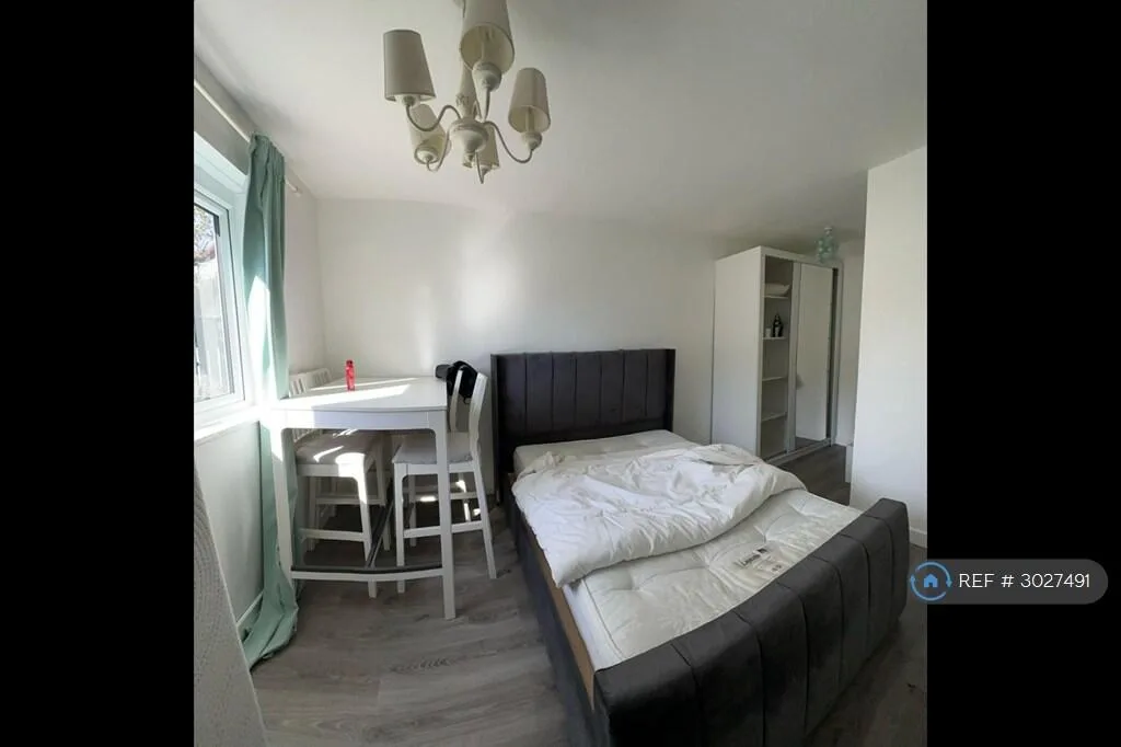 1 bedroom semi-detached house for rent