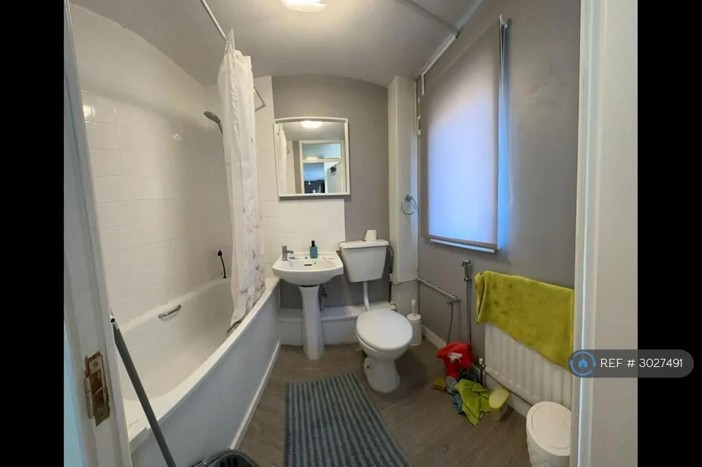 1 bedroom semi-detached house for rent