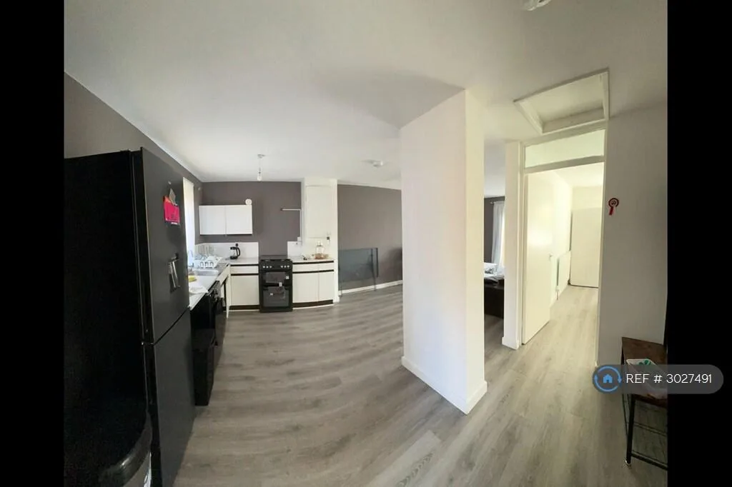 1 bedroom semi-detached house for rent