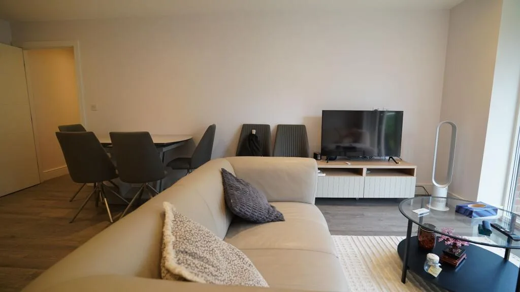 2 bedroom apartment for rent