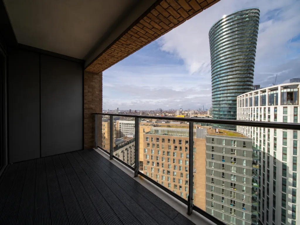 3 bedroom flat for rent