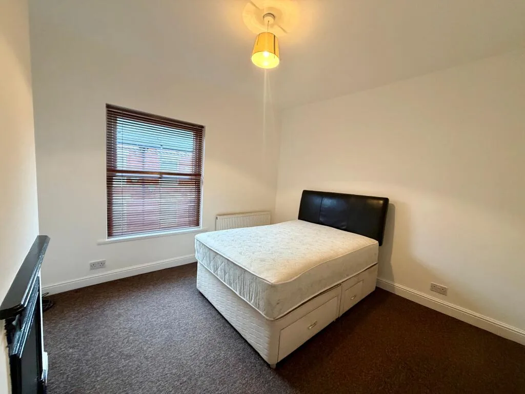 2 bedroom terraced house for rent