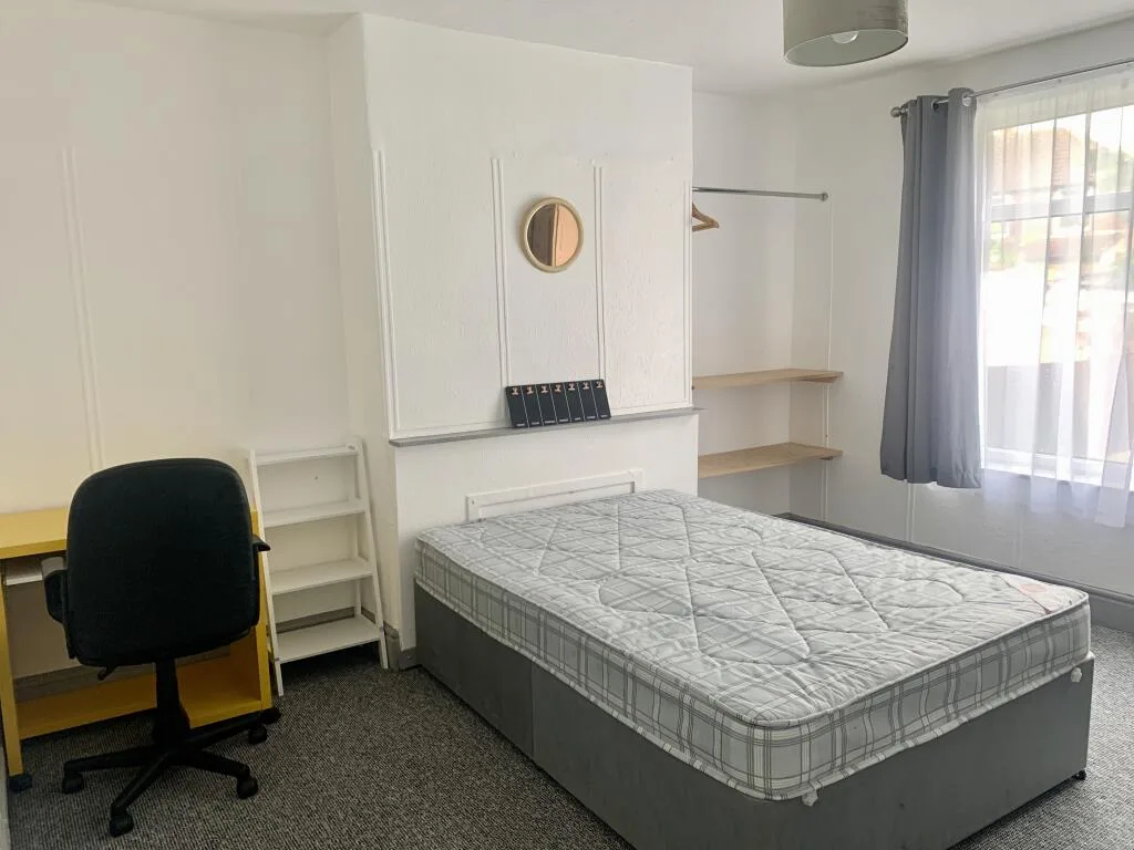 4 bedroom house for rent