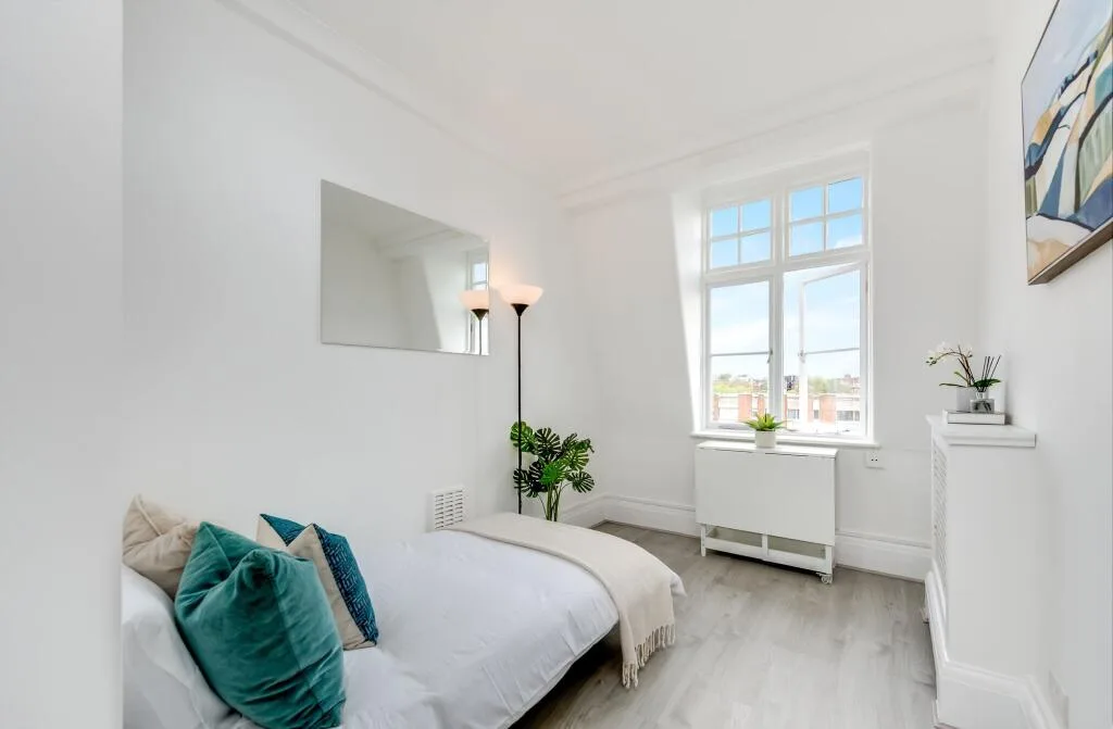 Studio flat for rent