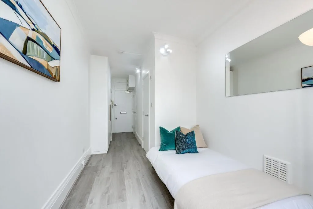 Studio flat for rent