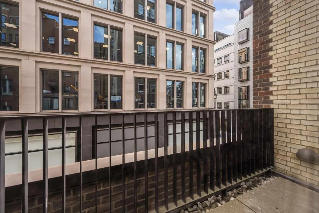 2 bedroom semi-detached house for rent