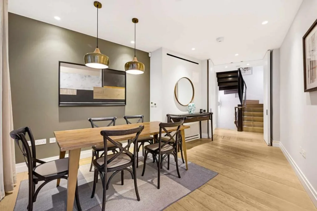 2 bedroom semi-detached house for rent