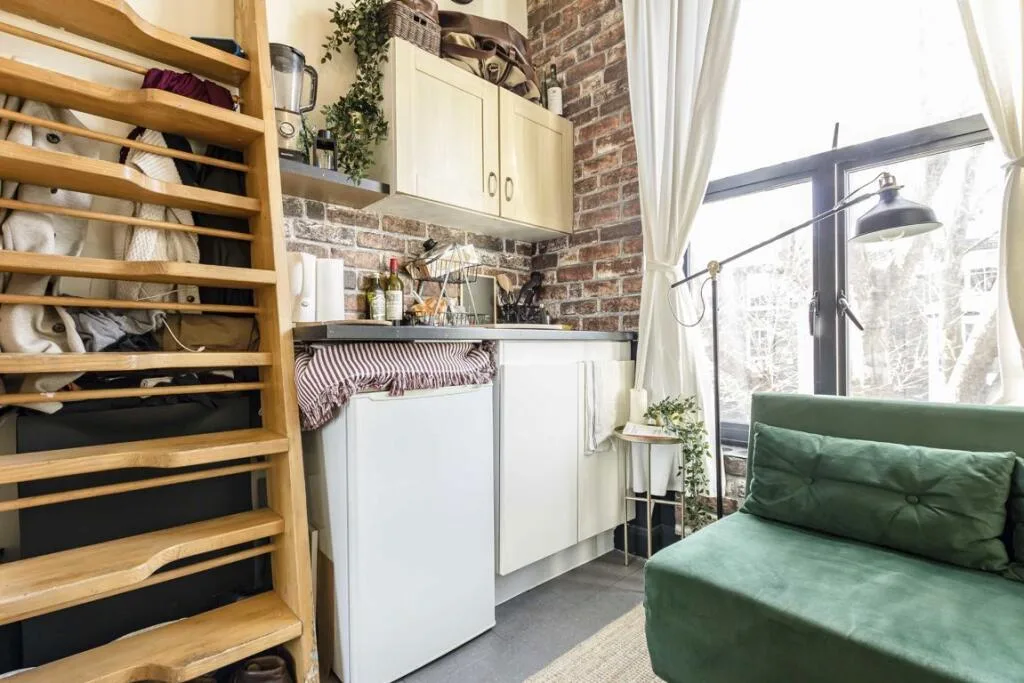 Studio flat for rent