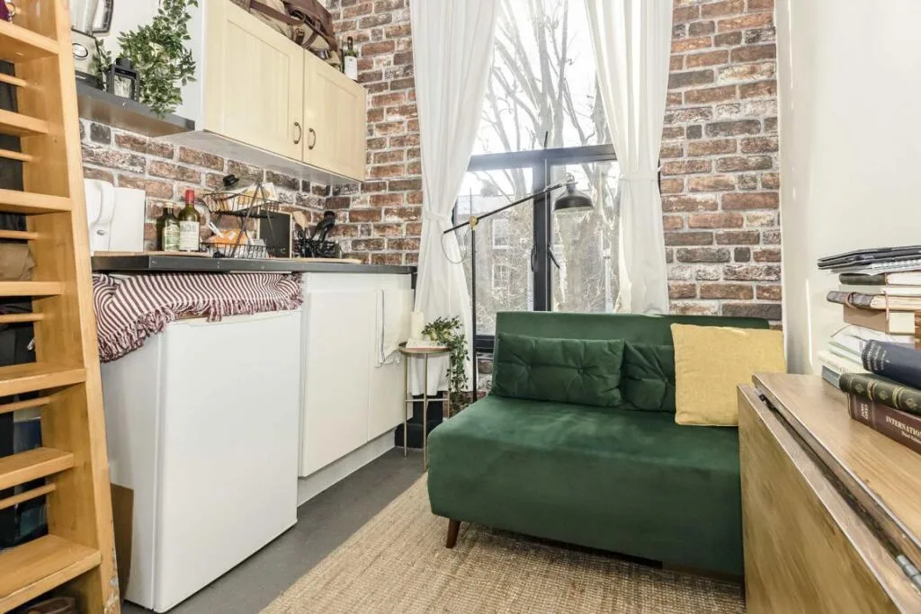 Studio flat for rent