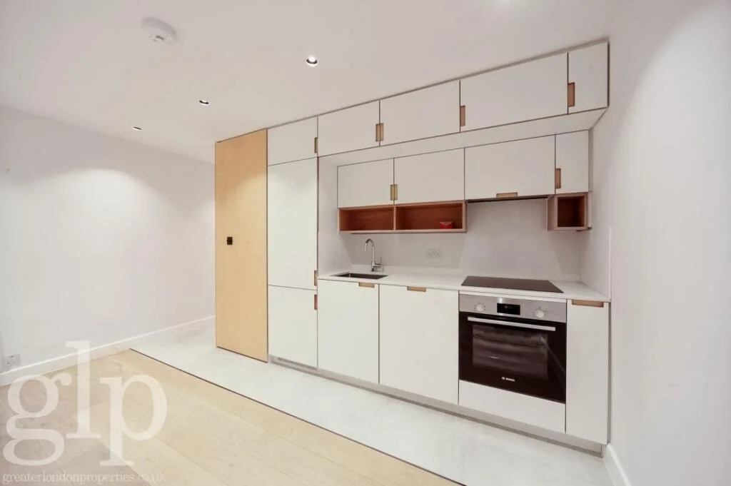 Studio flat for rent