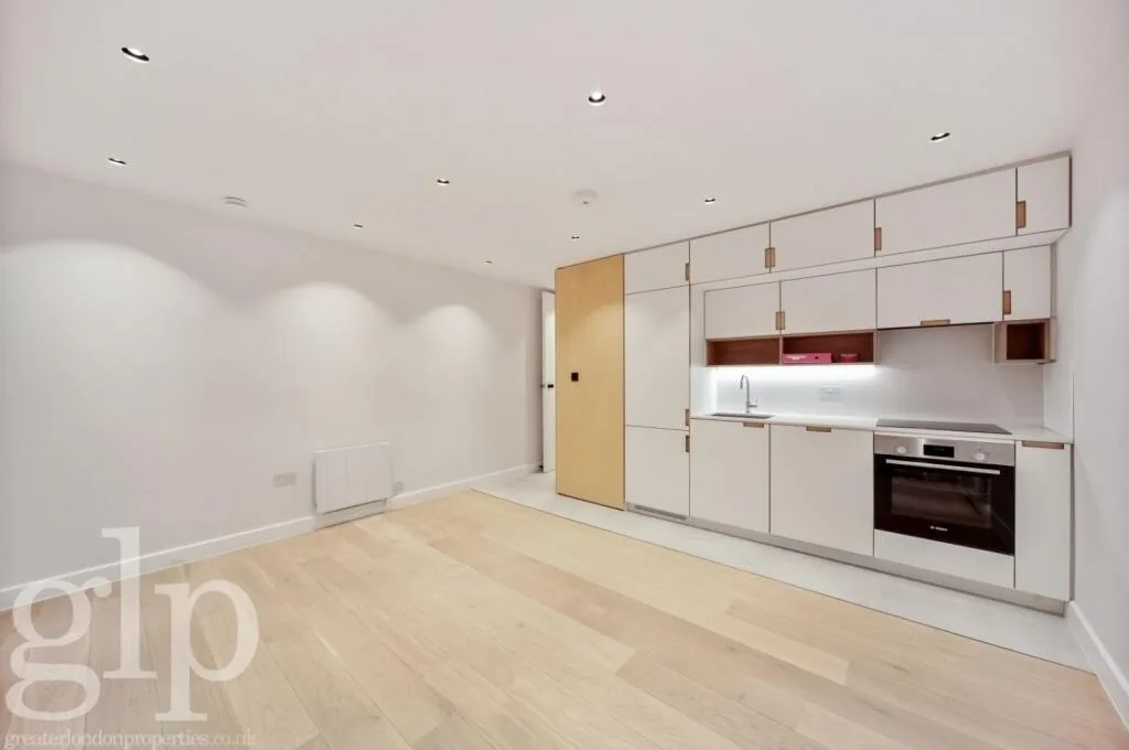 Studio flat for rent