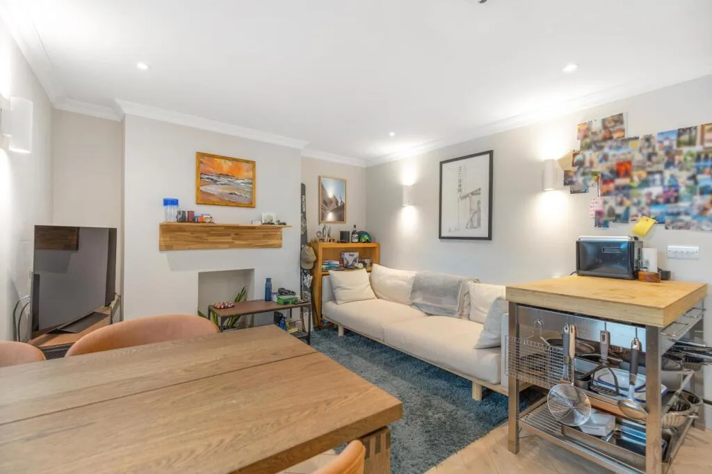 1 bedroom apartment for rent