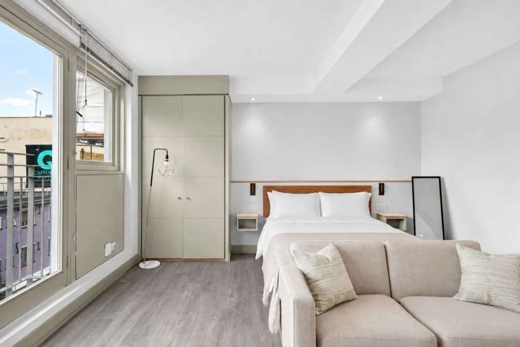 Studio flat for rent