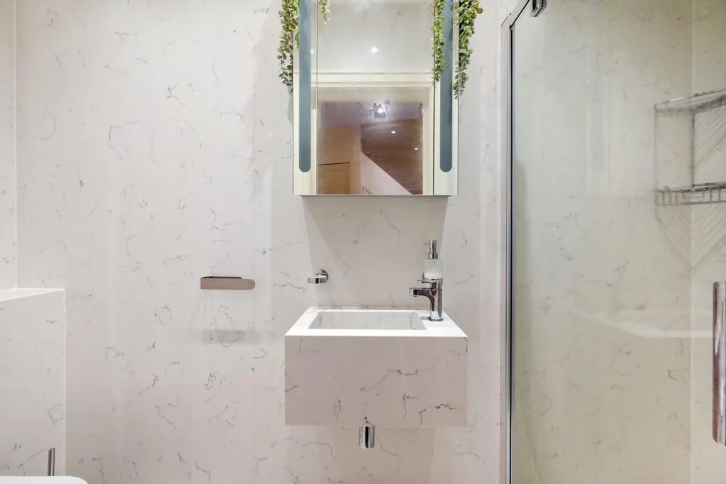 2 bedroom apartment for rent