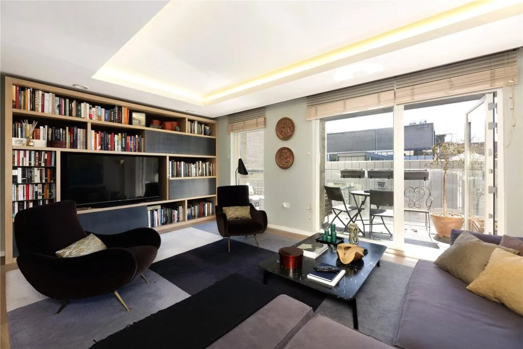 2 bedroom flat for rent