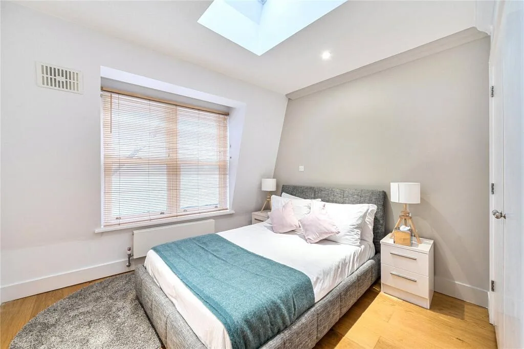 2 bedroom house for rent