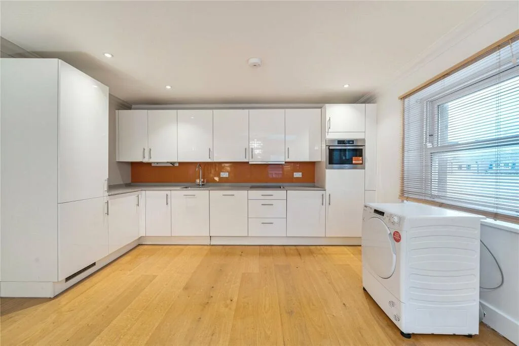 2 bedroom house for rent