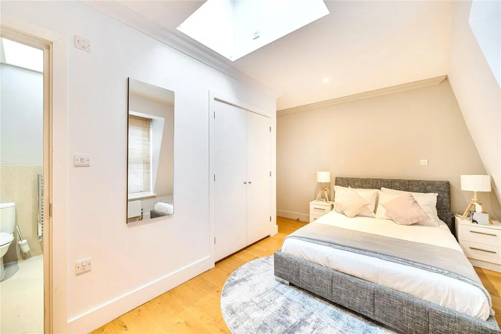 2 bedroom house for rent