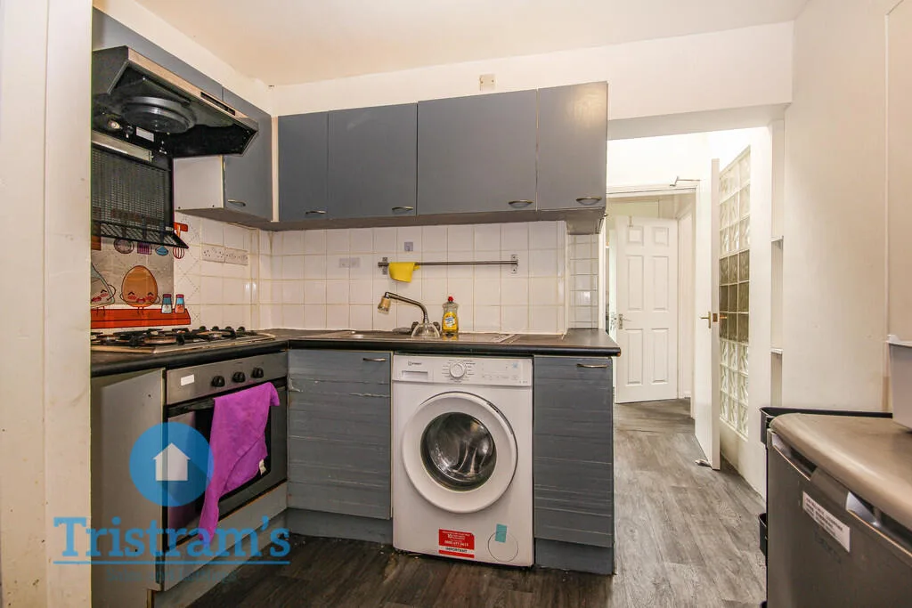 2 bedroom semi-detached house for rent