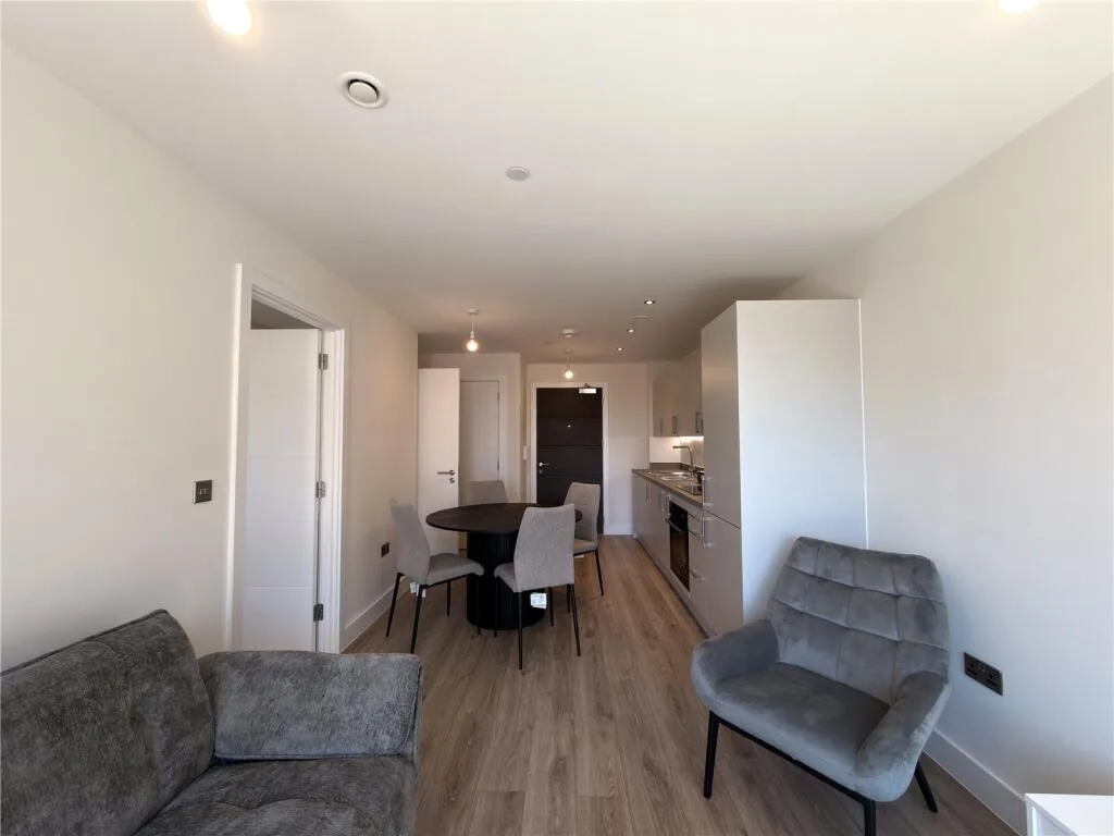 1 bedroom apartment for rent
