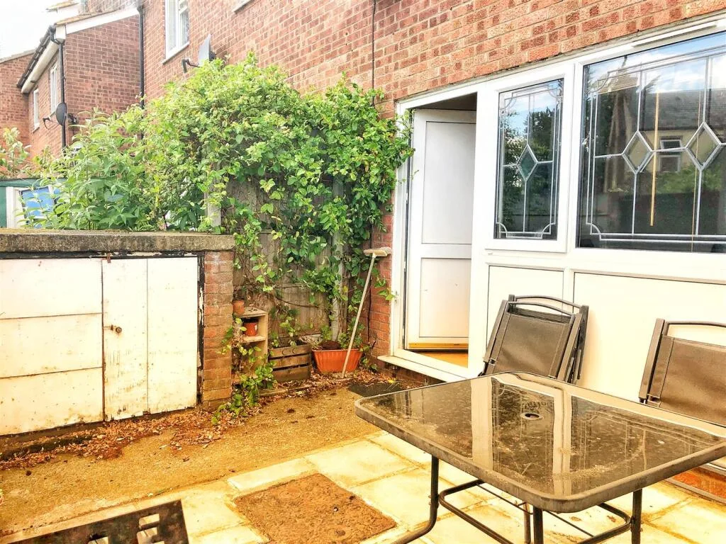 3 bedroom terraced house for rent