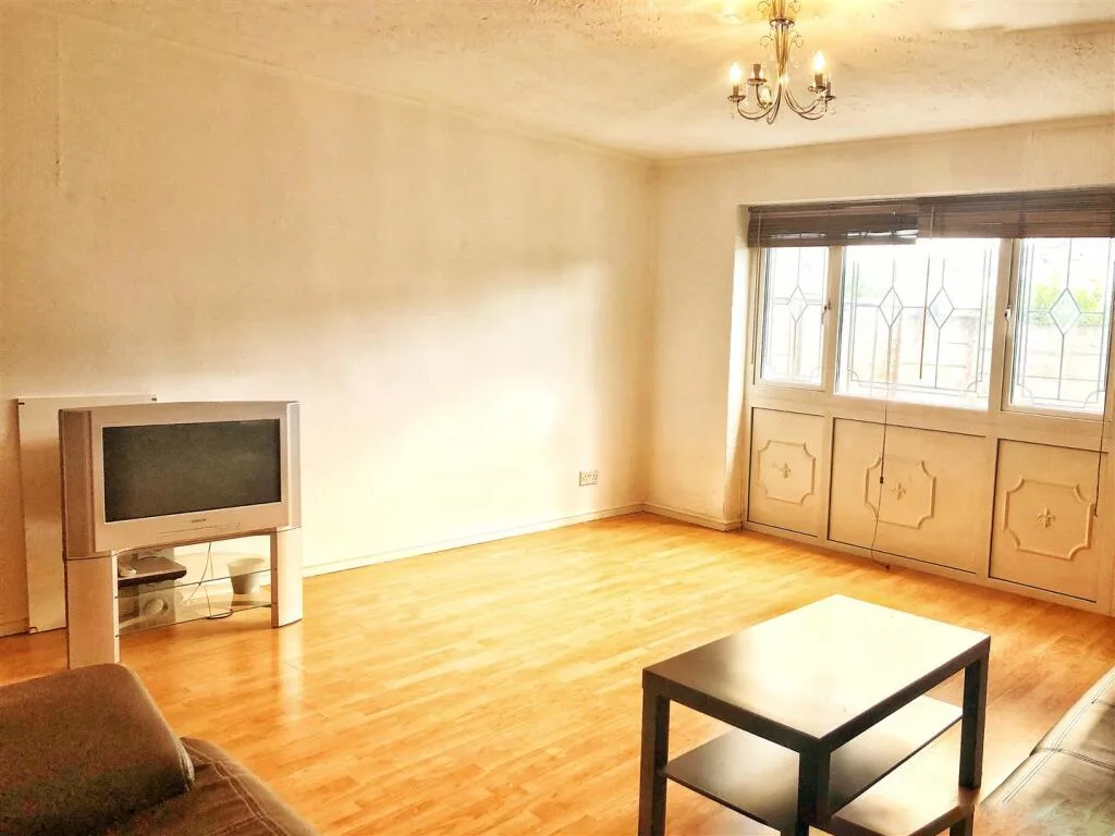 3 bedroom terraced house for rent