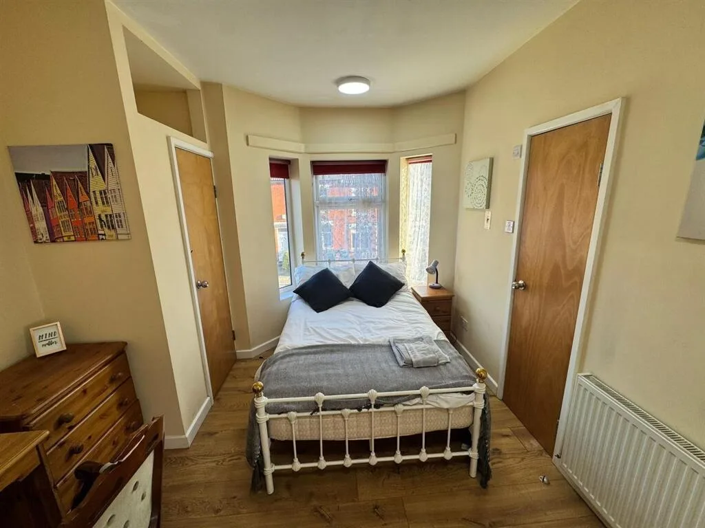 1 bedroom house of multiple occupation for rent