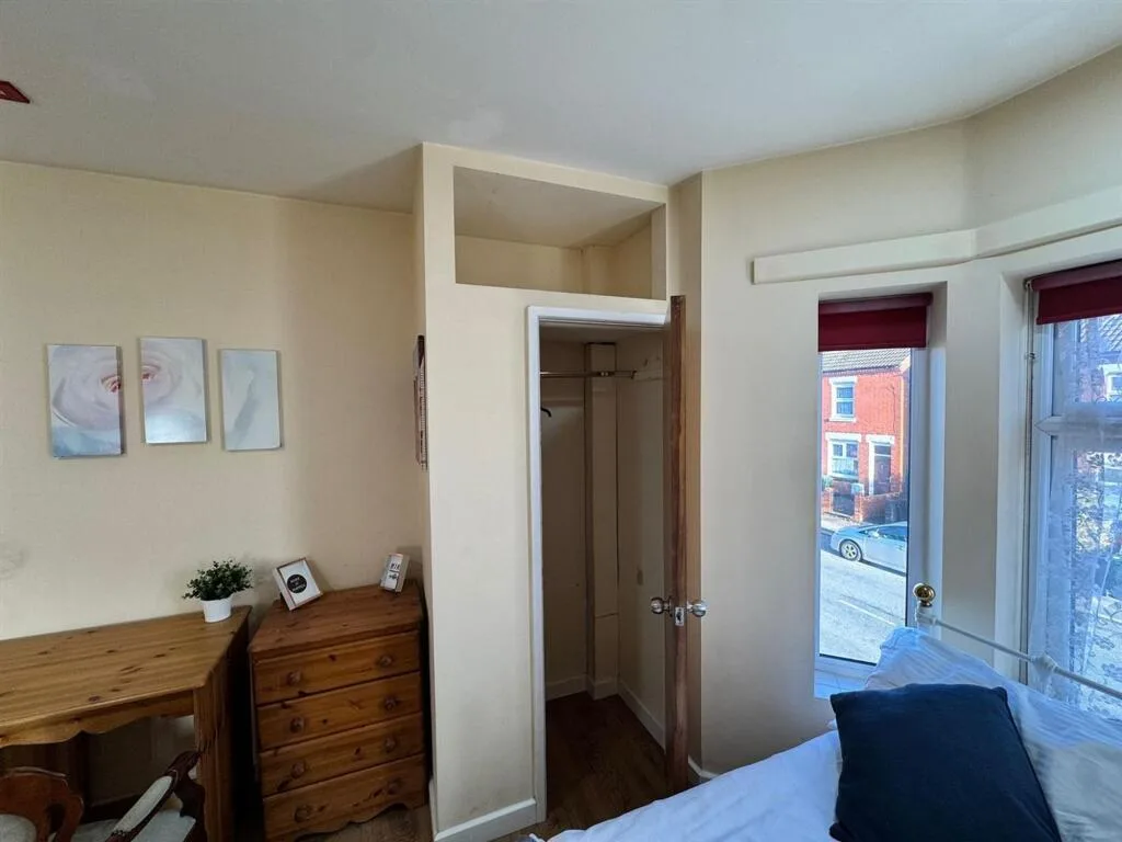 1 bedroom house of multiple occupation for rent