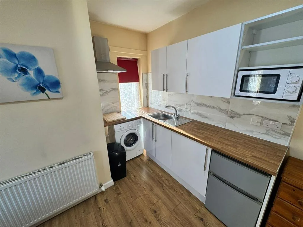 1 bedroom house of multiple occupation for rent