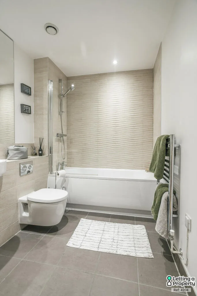 2 bedroom penthouse for rent