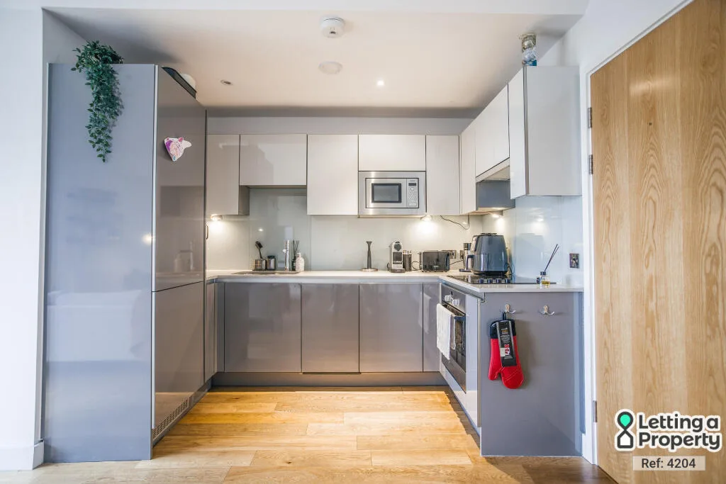 2 bedroom penthouse for rent