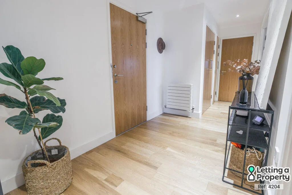 2 bedroom penthouse for rent