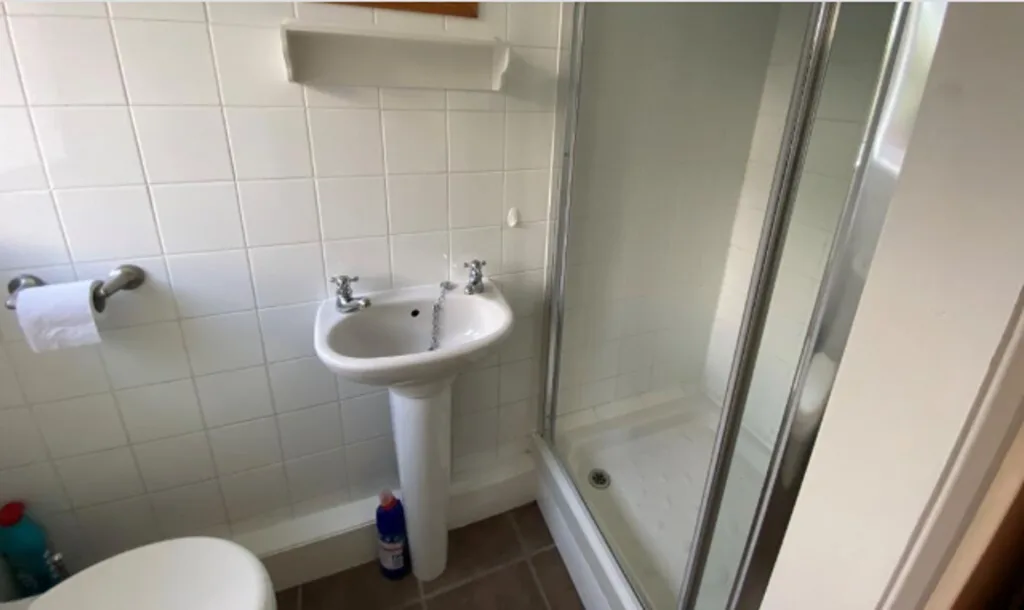 3 bedroom mews property for rent