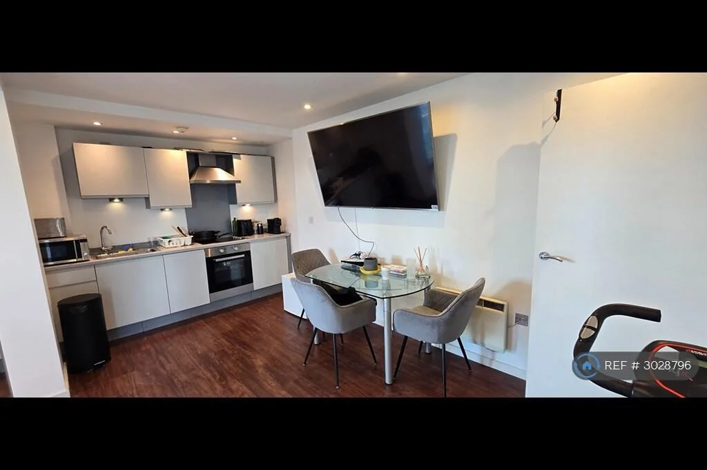 1 bedroom flat for rent