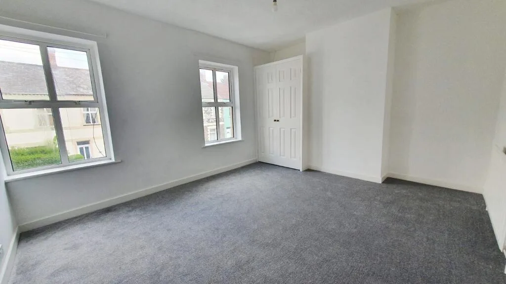 2 bedroom house for rent