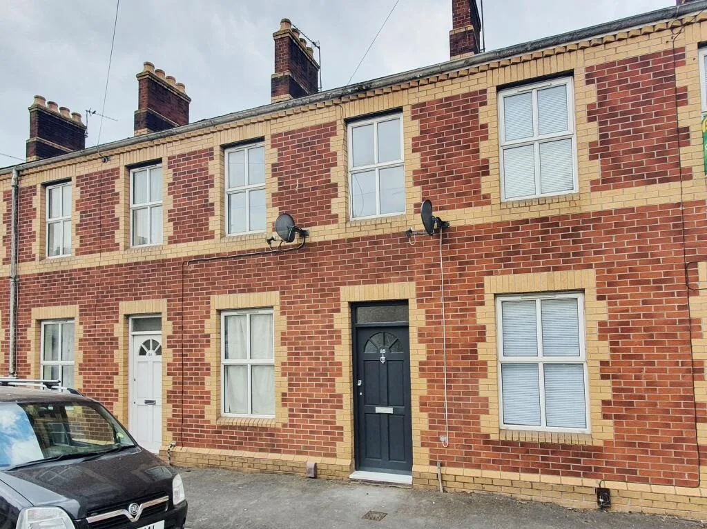 2 bedroom house for rent