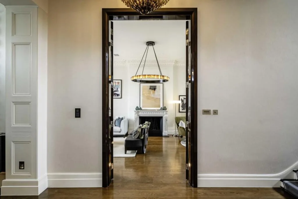 5 bedroom detached house for rent