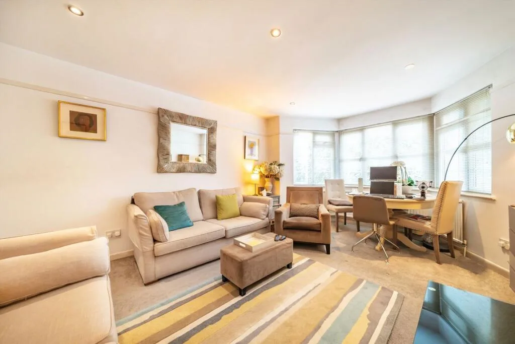 2 bedroom flat for rent