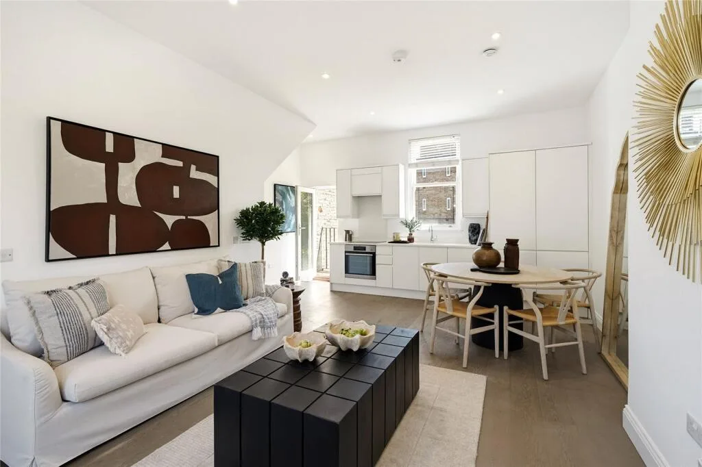 2 bedroom apartment for rent