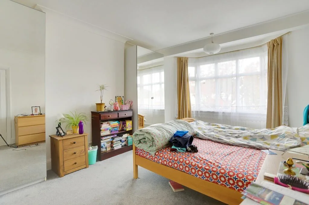 3 bedroom semi-detached house for rent